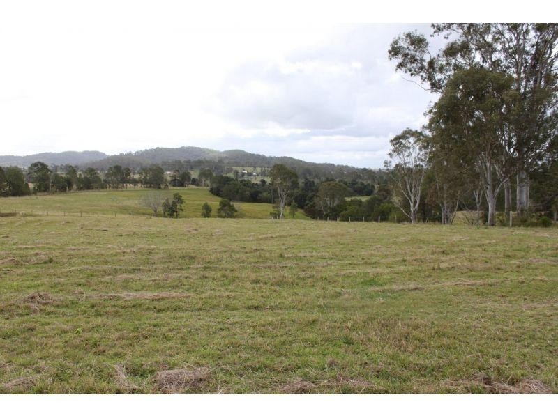 29 Buranda Rd, Widgee Crossing South QLD 4570