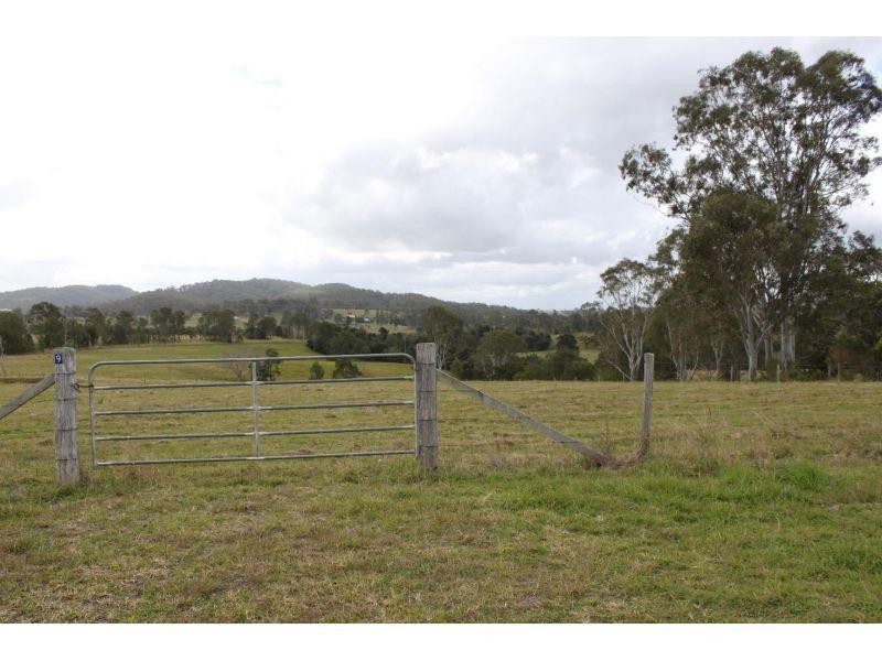 29 Buranda Rd, Widgee Crossing South QLD 4570