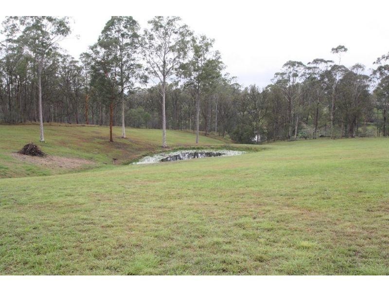 9 Sovereign Drive, Tamaree QLD 4570