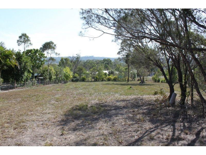 82 Bayside Road, Cooloola Cove QLD 4580