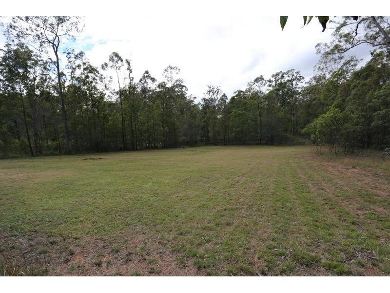 39 Bradford Road, Glenwood QLD 4570