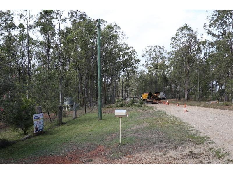 39 Bradford Road, Glenwood QLD 4570