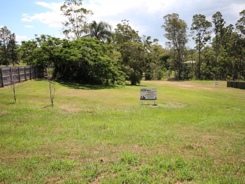 Rose Road & Watson Road, Southside QLD 4570