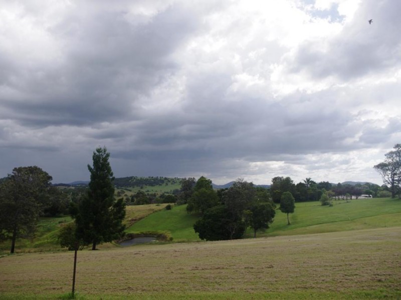 Panorama Drive, The Dawn QLD 4570