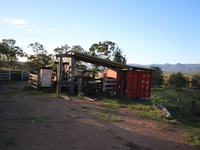 118 Kenman Road, Traveston QLD 4570