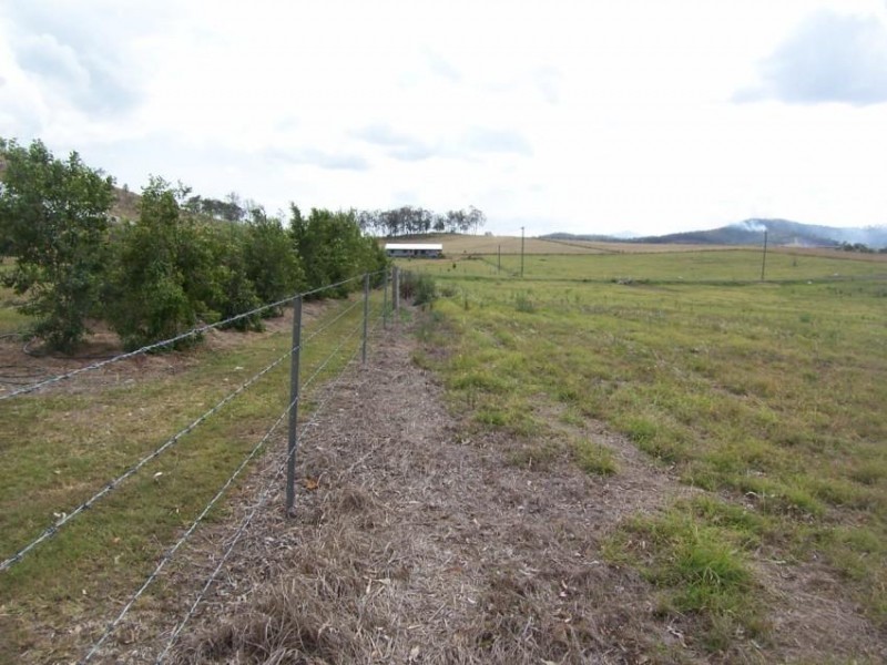 73 Chamberlain Street, Woolooga QLD 4570