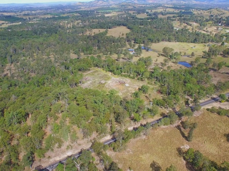 415 Groundwater Road, Southside QLD 4570