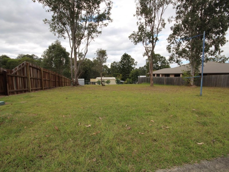 54 Bushland Drive, Southside QLD 4570