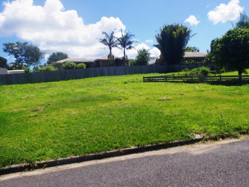 3 Roma Street, Monkland QLD 4570