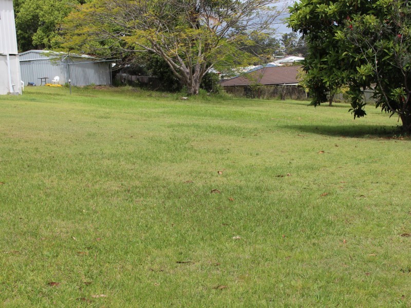 16-18 Gympie Woolooga Rd, Southside QLD 4570