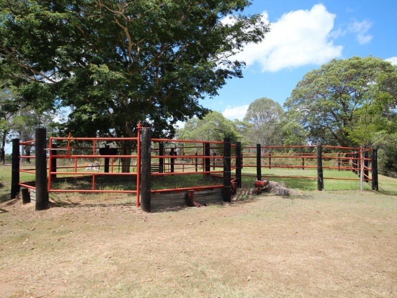 214 Rocks Road, Pie Creek QLD 4570