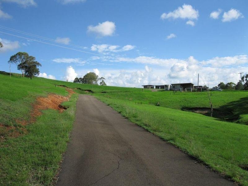 1633 Bruce Highway, Kybong QLD 4570