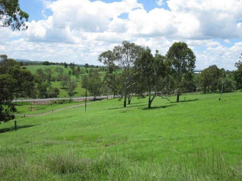 1633 Bruce Highway, Kybong QLD 4570