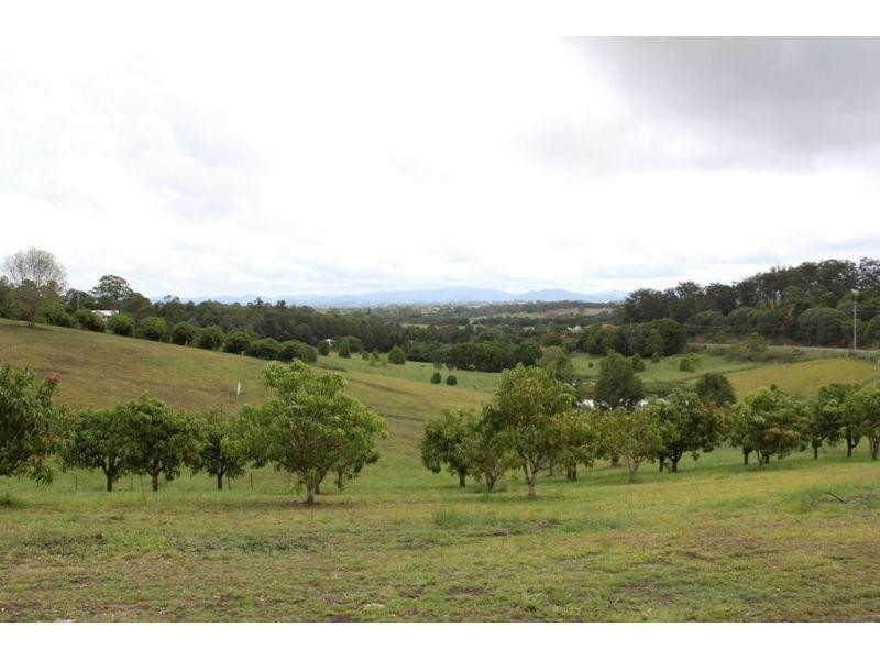 115 Grecian Bends Road, Greens Creek QLD 4570