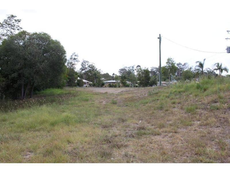 17 Barton Road, Victory Heights QLD 4570