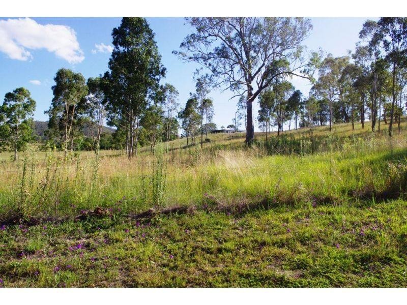 52 Reid Road, Widgee QLD 4570