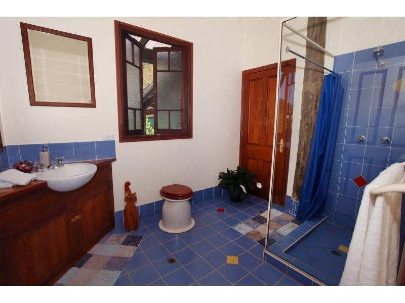 217 Mullins Creek Rd, Goomboorian QLD 4570