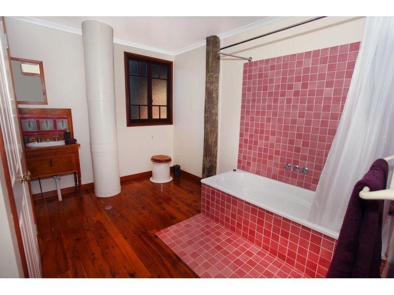 217 Mullins Creek Rd, Goomboorian QLD 4570