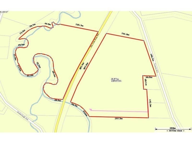 1 Tinana Road, Goomboorian QLD 4570