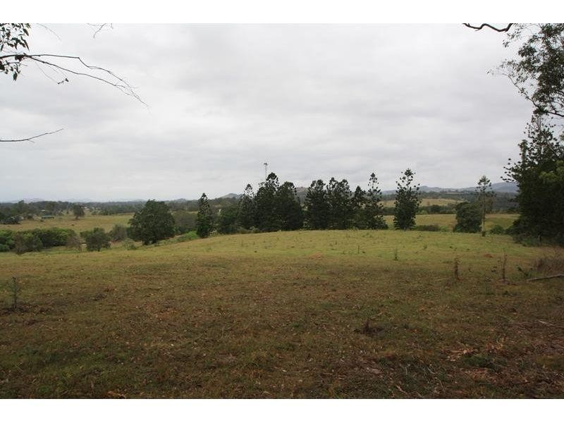 Lot 3 & 4  McIntosh Creek Rd, Mcintosh Creek QLD 4570