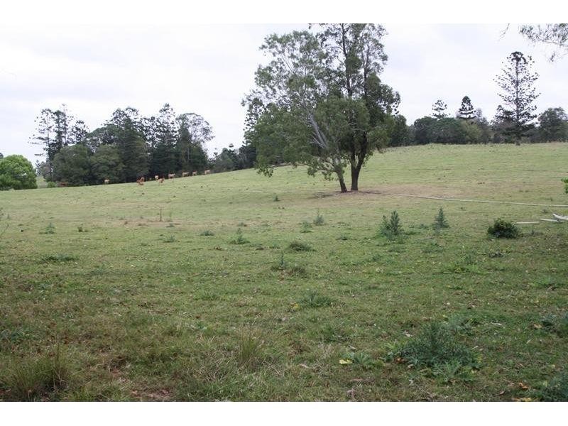 Lot 3 & 4  McIntosh Creek Rd, Mcintosh Creek QLD 4570