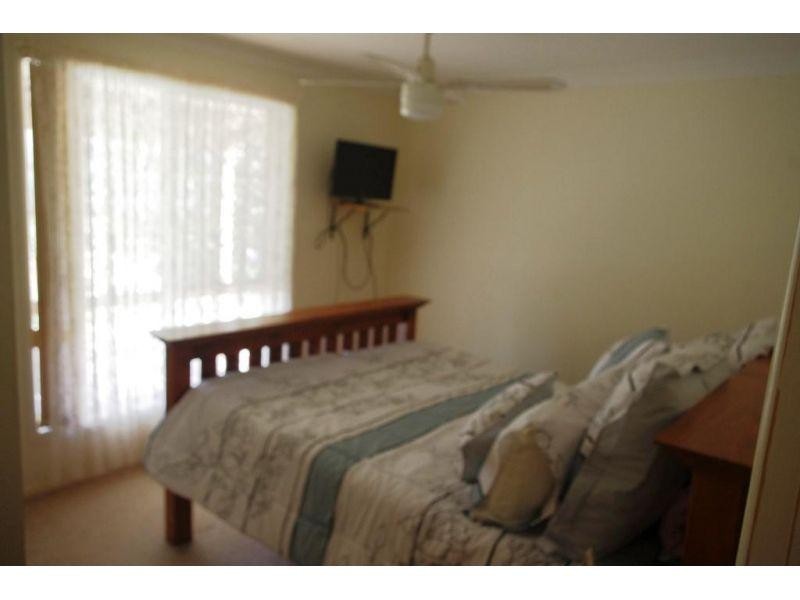 15 Wacal Road, Mothar Mountain QLD 4570