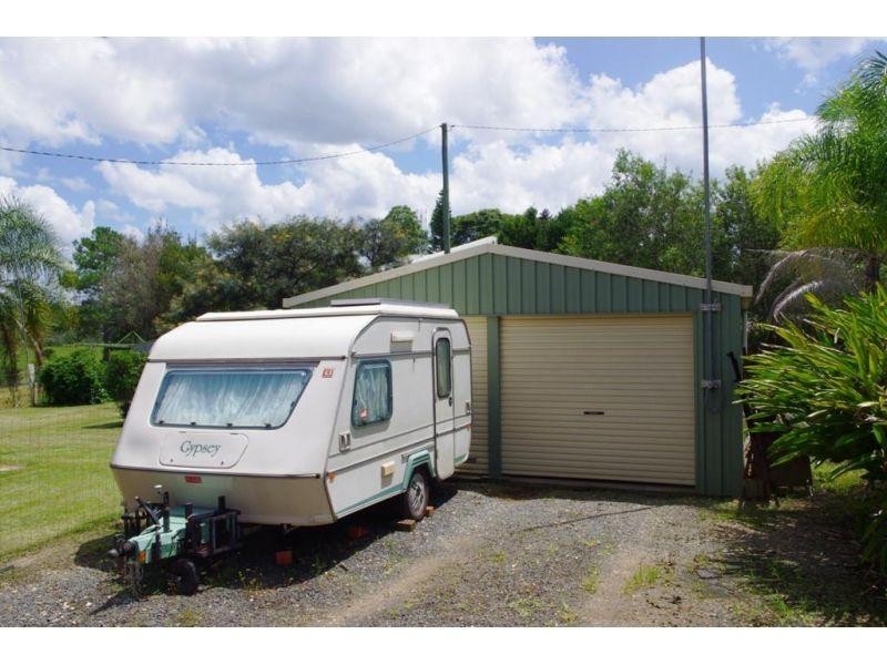 15 Wacal Road, Mothar Mountain QLD 4570