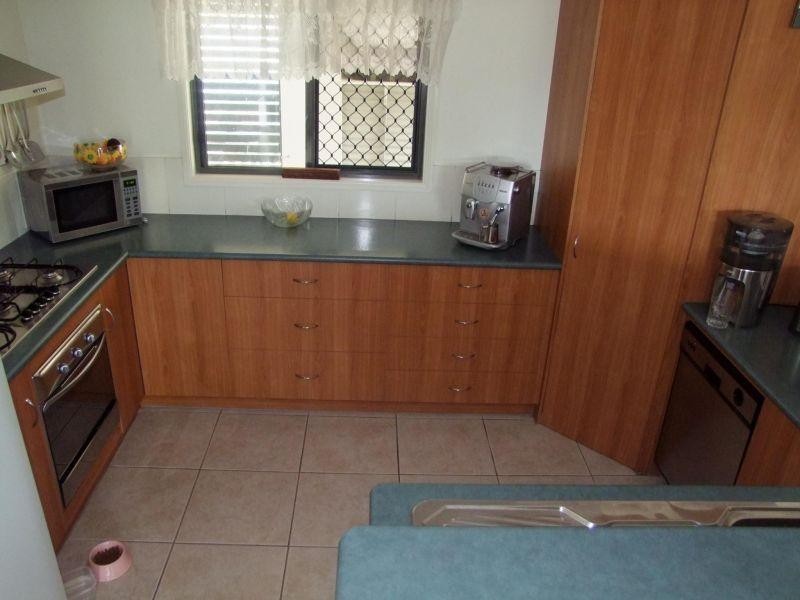 9  Okeeffe Rd, Mothar Mountain QLD 4570
