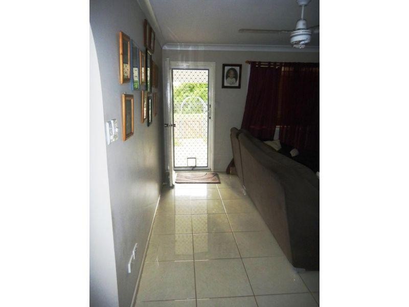 4 Fairview Road, Monkland QLD 4570