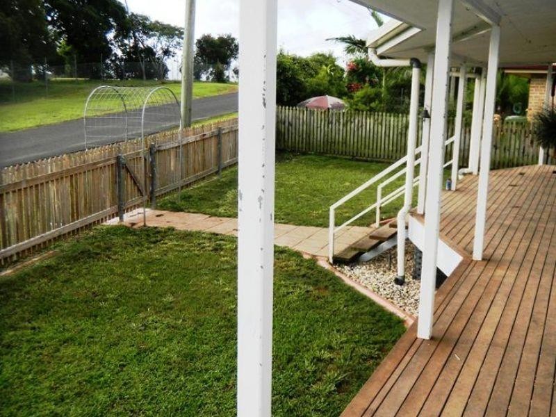 4 Fairview Road, Monkland QLD 4570