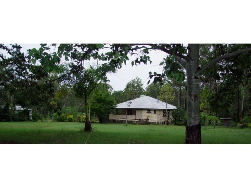 2 Daphne Cr, Curra QLD 4570