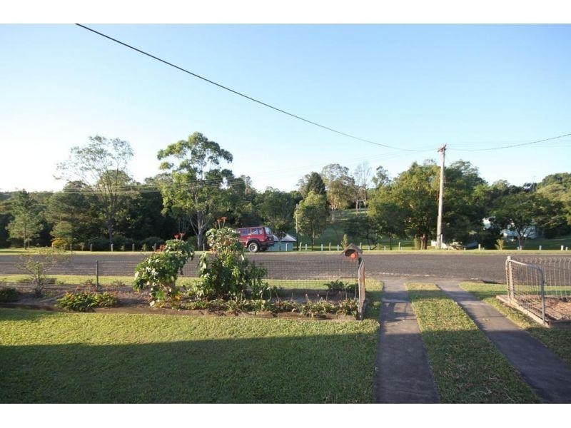 19 Batchelor Rd, Gympie QLD 4570