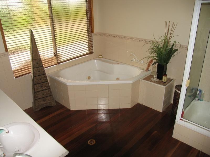 28 ILGA Road, Lagoon Pocket QLD 4570