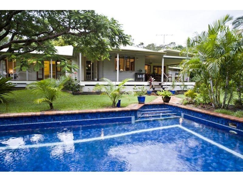 1114 Tin Can Bay Road, Ross Creek QLD 4570