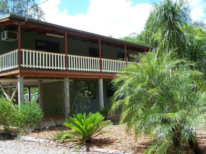 22 Daphne Cr, Curra QLD 4570