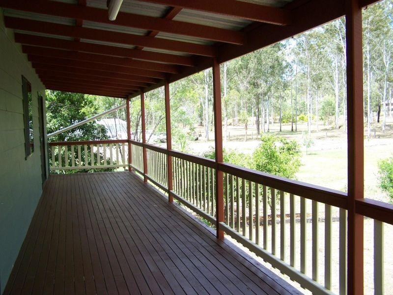 22 Daphne Cr, Curra QLD 4570