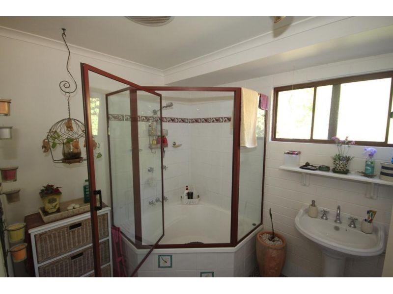 210 Allen Road, Chatsworth QLD 4570