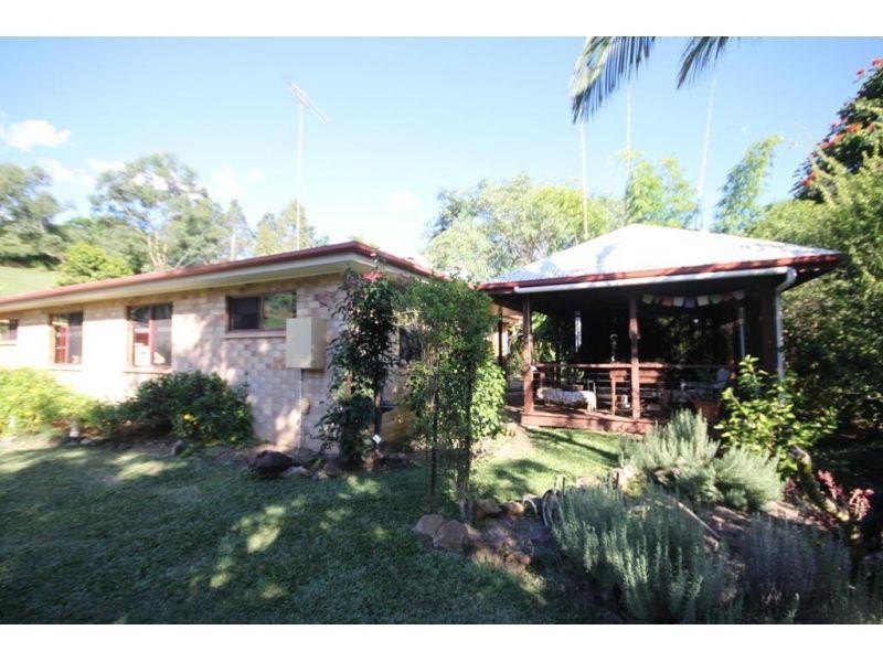 210 Allen Road, Chatsworth QLD 4570