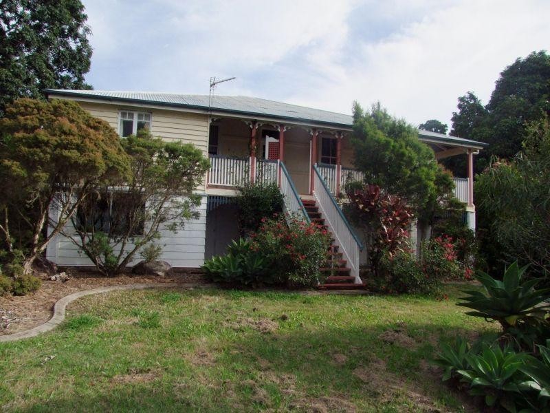 184  Robinson Rd, Calico Creek QLD 4570