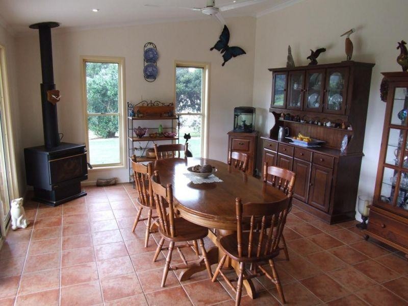 33 Lynch Road, East Deep Creek QLD 4570