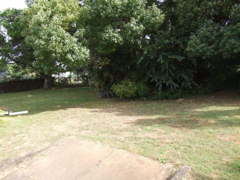 77 Crescent Road, Gympie QLD 4570