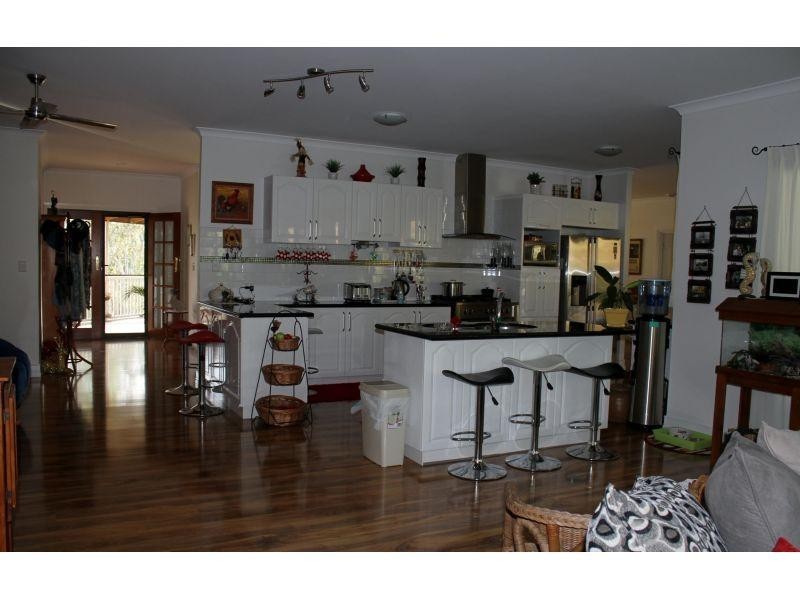 9 Tarragon Rd, The Palms QLD 4570