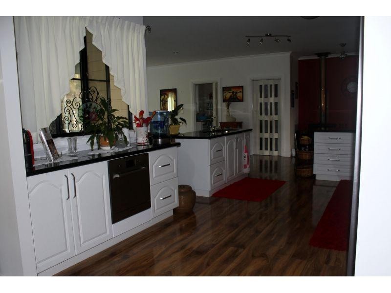 9 Tarragon Rd, The Palms QLD 4570