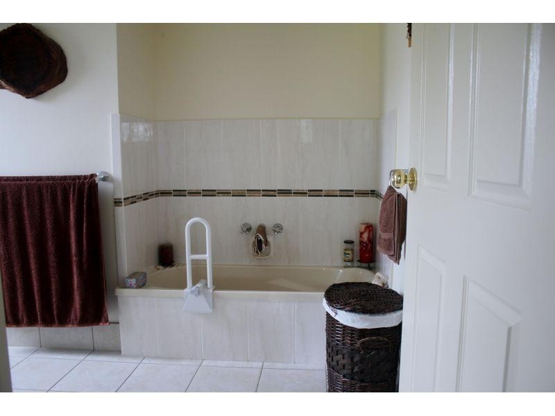 27 Cotter Drive, Gunalda QLD 4570