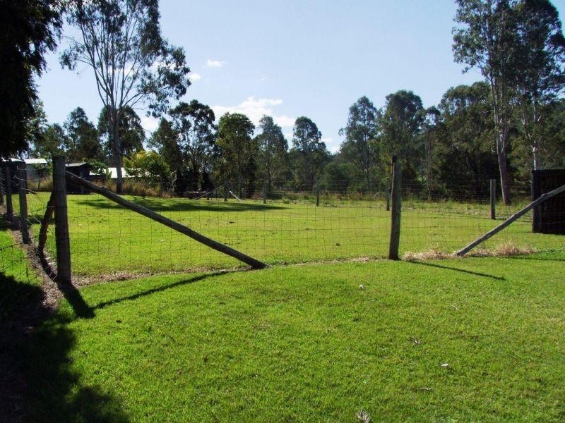 16 Lukin Rd, The Palms QLD 4570