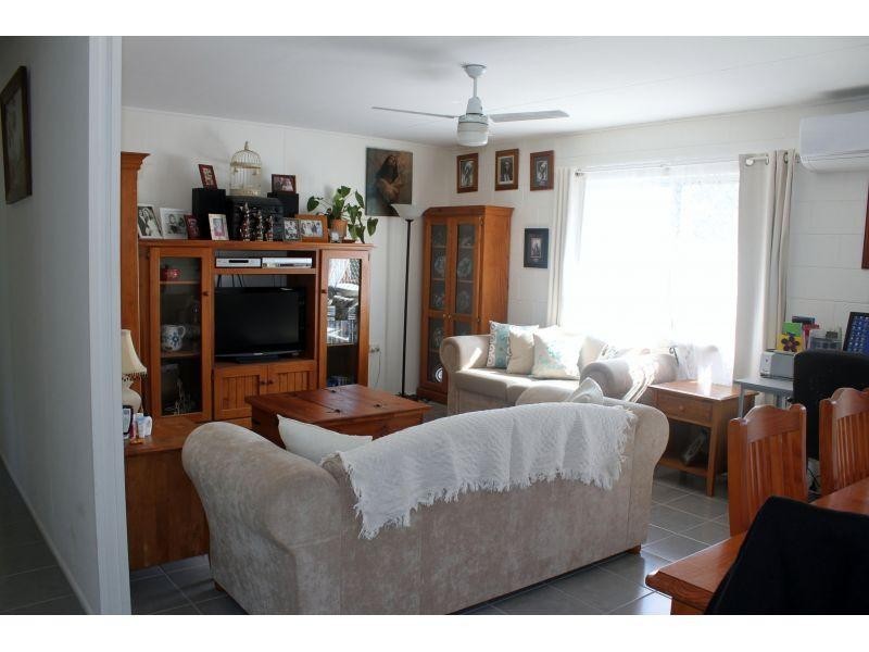 4 McVey Road, Monkland QLD 4570