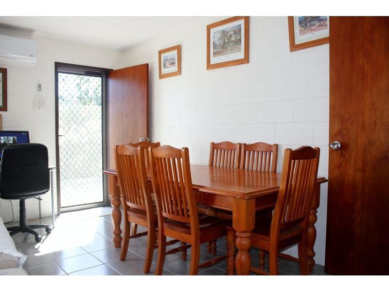 4 McVey Road, Monkland QLD 4570