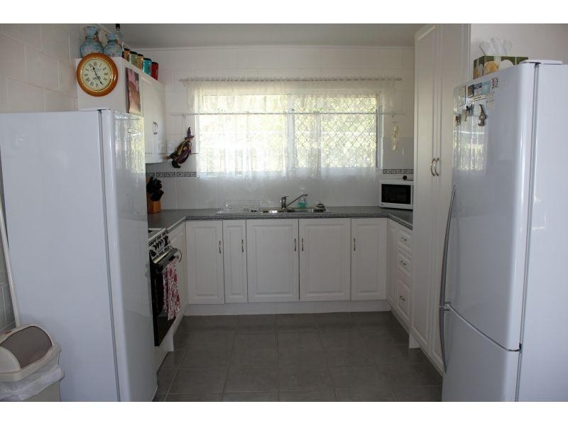 4 McVey Road, Monkland QLD 4570