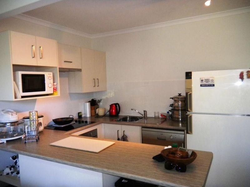 Unit 2 / 1 Gebbutt Street, Southside QLD 4570