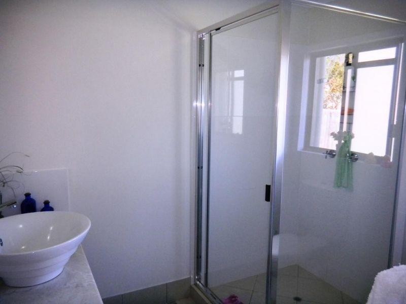 Unit 2 / 1 Gebbutt Street, Southside QLD 4570